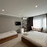 Le Safran Hotel 3*
